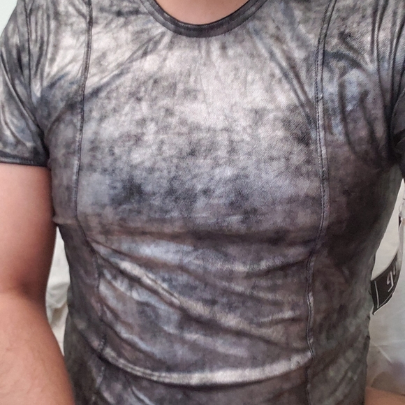 Meet your Posher, Henry Enri. - Picture 2 of 3